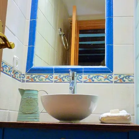 Apartamentos Casa Mata Colungo Esterno foto